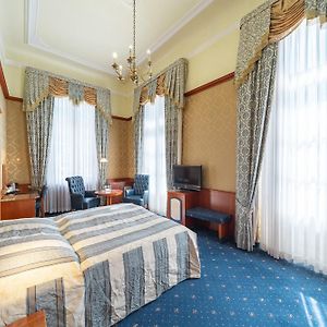 Zimmer mit Queensize-Bett